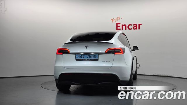 Tesla Model Y Long Range AWD 2021 — фото 4
