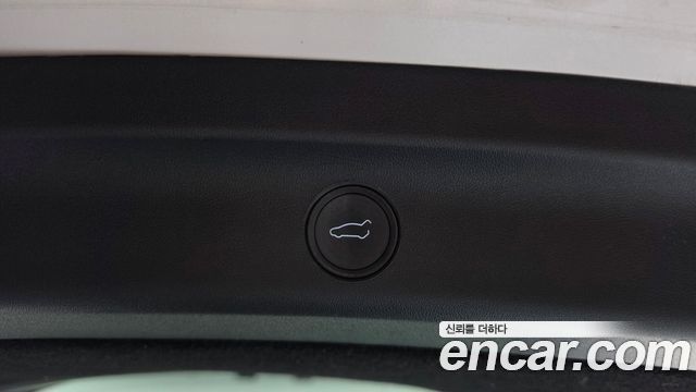 Tesla Model Y Long Range AWD 2021 — фото 17
