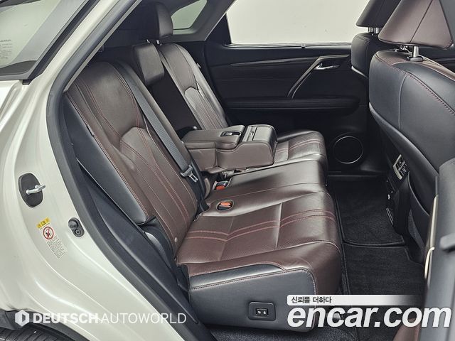 Lexus RX450h (IV) Executive 2018 — фото 16