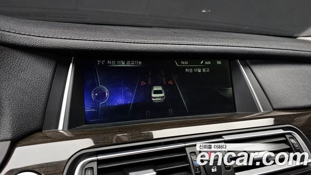 BMW 7 Series (F01) 740Li 2013 — фото 16
