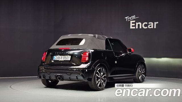 MINI Cooper S Convertible (IV) JCW 2025 — фото 2