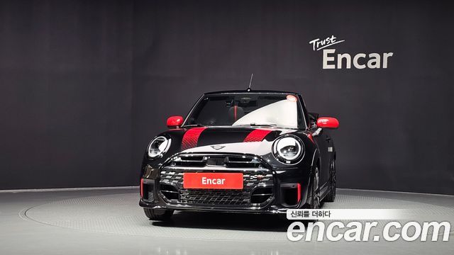 MINI Cooper S Convertible (IV) JCW 2025 — фото 3