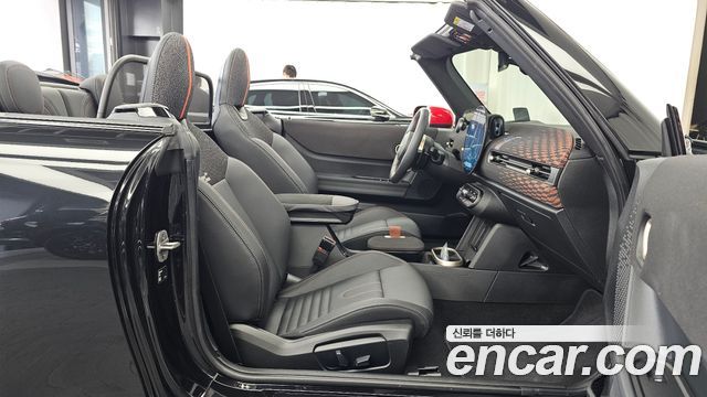 MINI Cooper S Convertible (IV) JCW 2025 — фото 11