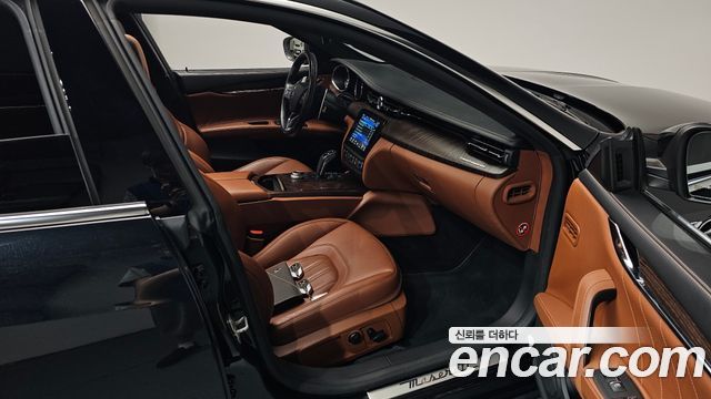 Maserati Quattroporte 3.0 V6 Granlusso 2020 — фото 11