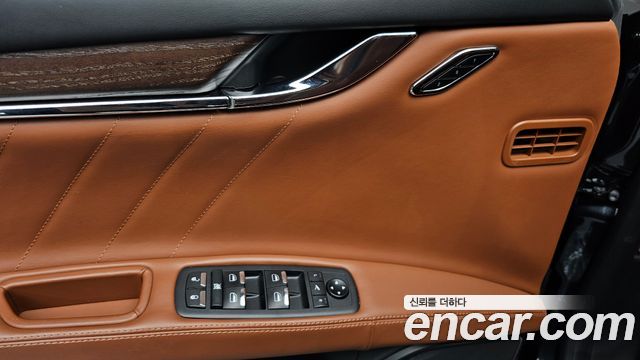 Maserati Quattroporte 3.0 V6 Granlusso 2020 — фото 18
