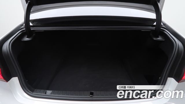 BMW 7 Series (G11) 730Ld xDrive 2016 — фото 16
