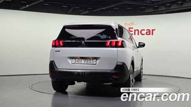 Peugeot 5008 (II) 1.6 BlueHDi Allure 2018 — фото 4