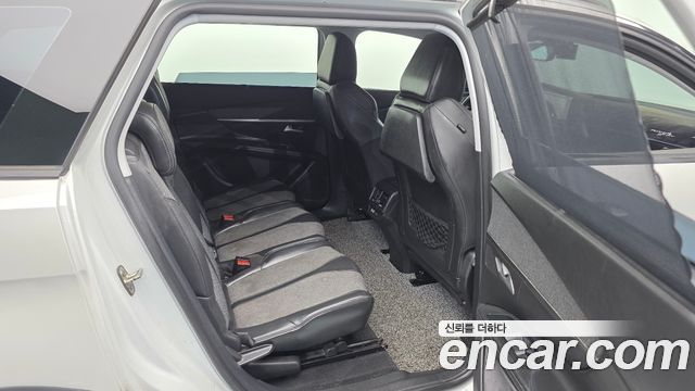 Peugeot 5008 (II) 1.6 BlueHDi Allure 2018 — фото 12