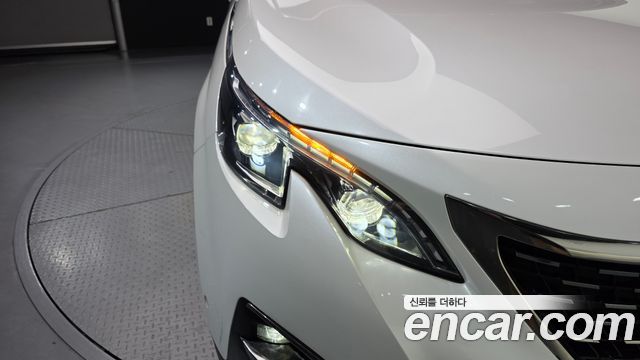 Peugeot 5008 (II) 1.6 BlueHDi Allure 2018 — фото 22