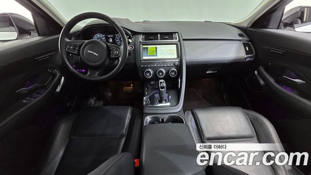 Jaguar E-PACE P250 SE 2020 — фото 7
