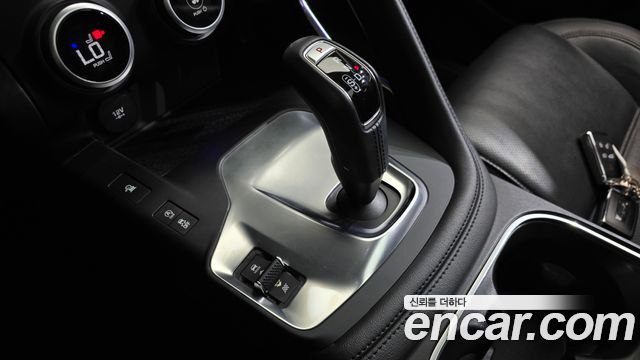 Jaguar E-PACE P250 SE 2020 — фото 9