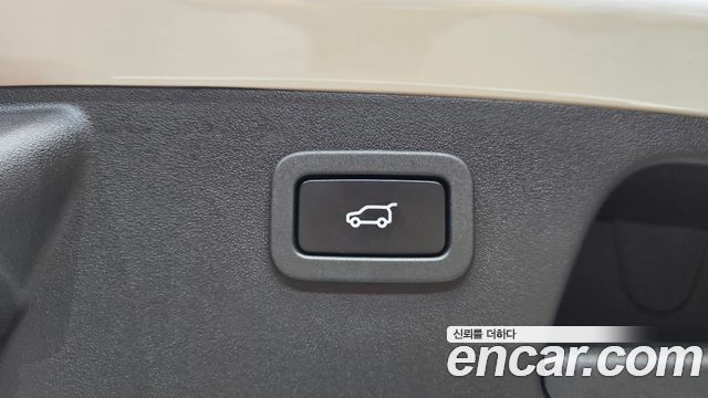 Jaguar E-PACE P250 SE 2020 — фото 24