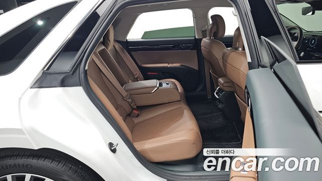 Hyundai Grandeur (GN7) 2,5 Gasoline 2WD Calligraphy 2023 — фото 11