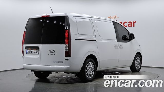 Hyundai Staria Cargo 3-Seater Modern 2023 — фото 2