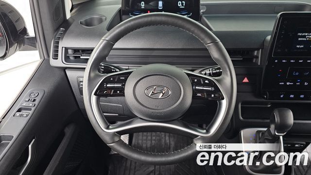 Hyundai Staria Cargo 3-Seater Modern 2023 — фото 17