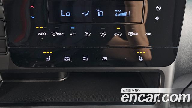 Hyundai Staria Cargo 3-Seater Modern 2023 — фото 22
