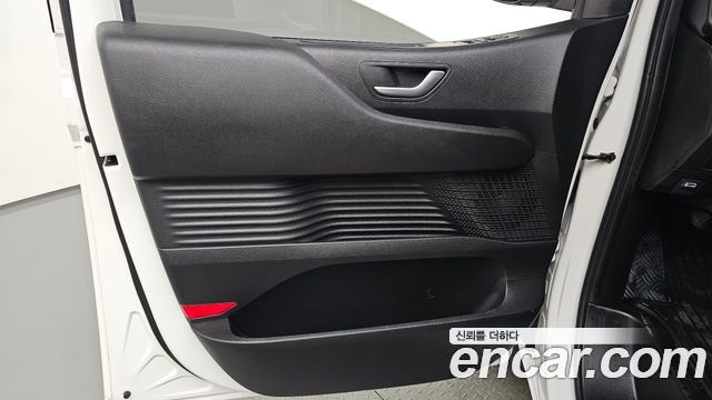 Hyundai Staria Cargo 3-Seater Modern 2023 — фото 30