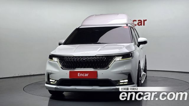 Kia Carnival (IV) Gasoline 4-Seater Hi-Limousine Signature 2022 — фото 3