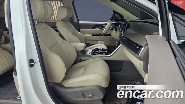 Kia Carnival (IV) Gasoline 4-Seater Hi-Limousine Signature 2022 — фото 10