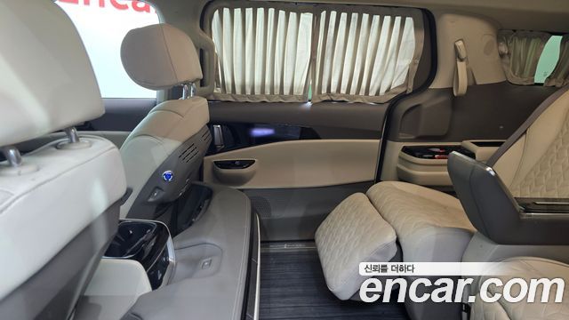 Kia Carnival (IV) Gasoline 4-Seater Hi-Limousine Signature 2022 — фото 25