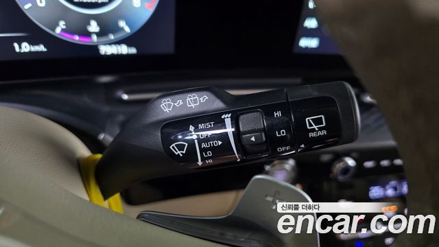 Kia Carnival (IV) Gasoline 4-Seater Hi-Limousine Signature 2022 — фото 31