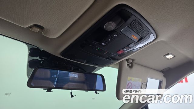 Kia Carnival (IV) Gasoline 4-Seater Hi-Limousine Signature 2022 — фото 33