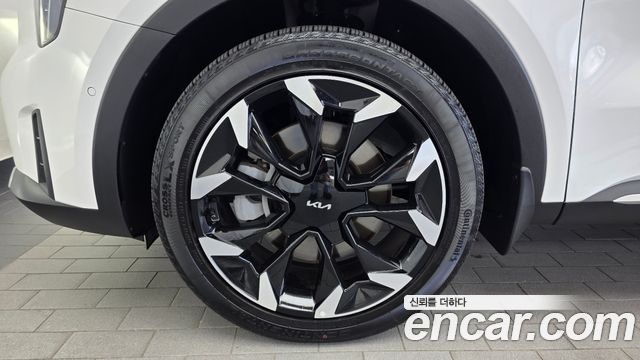 Kia Sorento (IV) Gasoline 2.5T 2WD Noblesse 2024 — фото 5