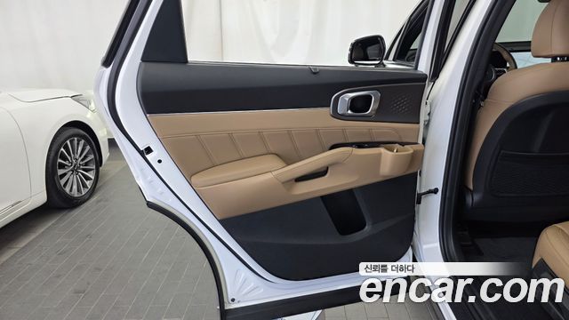 Kia Sorento (IV) Gasoline 2.5T 2WD Noblesse 2024 — фото 25