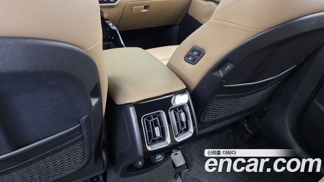 Kia Sorento (IV) Gasoline 2.5T 2WD Noblesse 2024 — фото 32