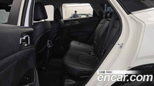 Kia Sportage (V) Gasoline 1.6 Turbo 4WD Noblesse 2026 — фото 26