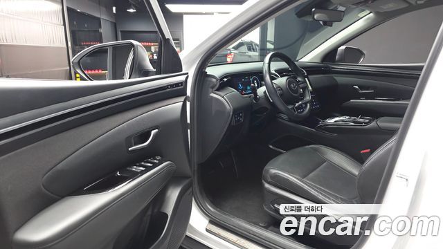 Hyundai Tucson Hybrid (NX4) Inspiration 2WD 2023 — фото 10