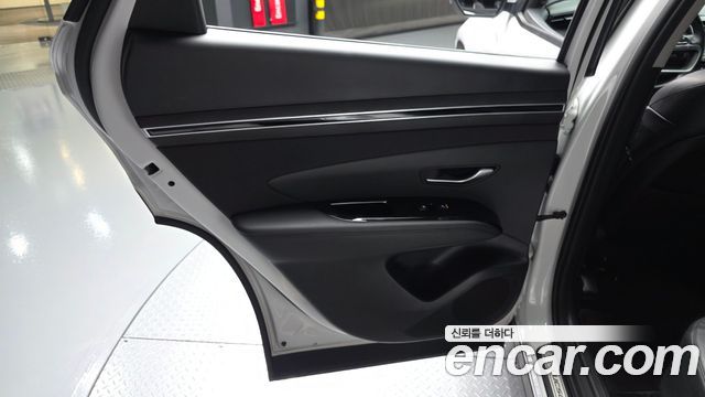 Hyundai Tucson Hybrid (NX4) Inspiration 2WD 2023 — фото 25