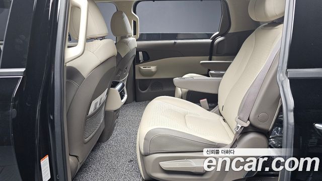 Kia Carnival (IV) Gasoline 7-Seater Noblesse 2025 — фото 11