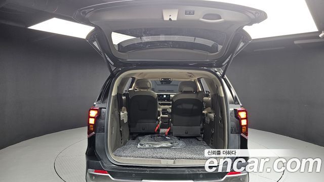 Kia Carnival (IV) Gasoline 7-Seater Noblesse 2025 — фото 20