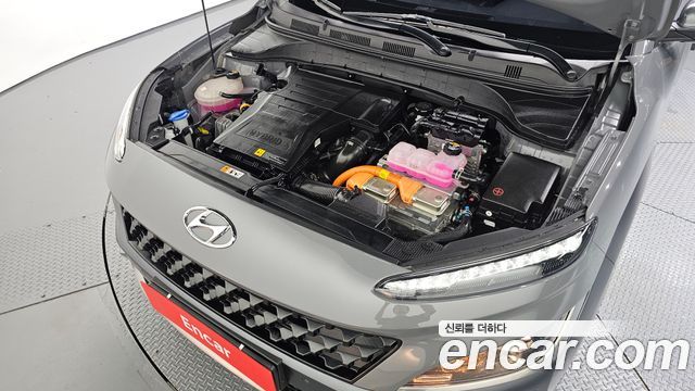 Hyundai Kona Hybrid Modern 2023 — фото 6