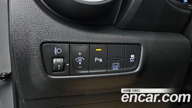 Hyundai Kona Hybrid Modern 2023 — фото 23