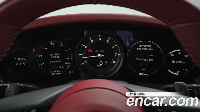 Porsche 911 (992) Carrera 4 GTS 2023 — фото 8
