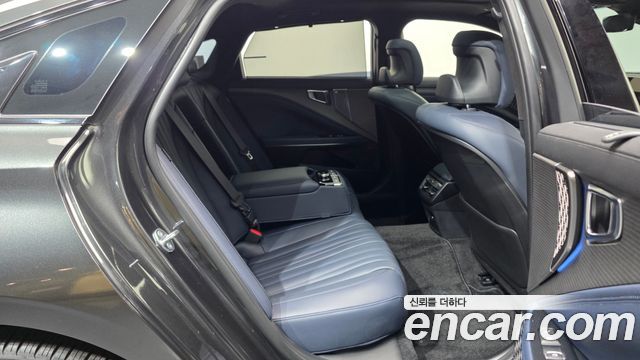 Kia K8 3.5 Gasoline 4WD Signature 2025 — фото 16
