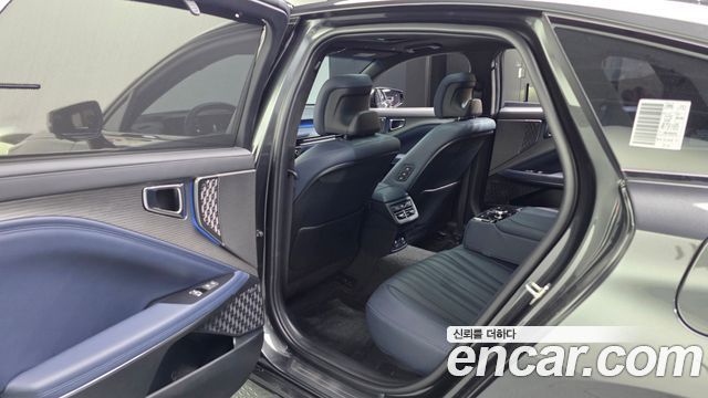 Kia K8 3.5 Gasoline 4WD Signature 2025 — фото 32