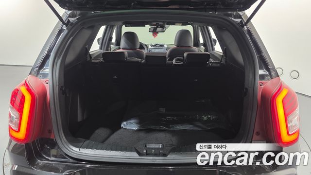 KG Mobility (SsangYong) Tivoli Air 1.5 A3 2WD 2022 — фото 17