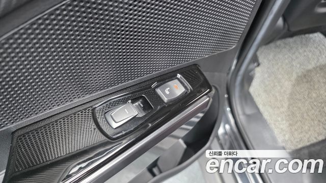 KG Mobility (SsangYong) Tivoli Air 1.5 A3 2WD 2022 — фото 29