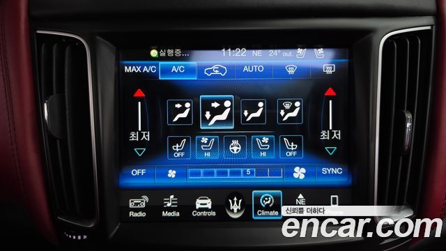 Maserati Levante 3.0 AWD GranSport 2018 — фото 34