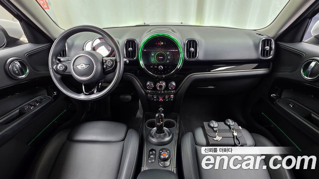 MINI Cooper D Countryman ALL4 2nd 2021 — фото 7