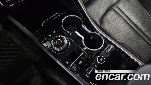 Kia K5 (III) 2.0 Prestige 2021 — фото 9