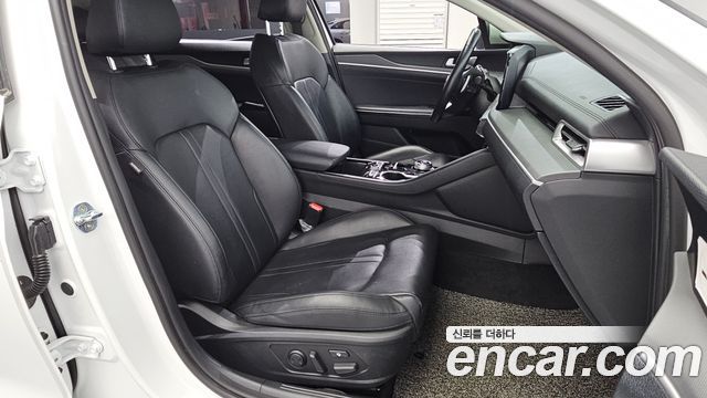 Kia K5 (III) 2.0 Prestige 2021 — фото 12