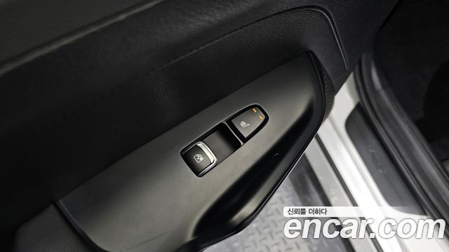 Kia K5 (III) 2.0 Prestige 2021 — фото 20