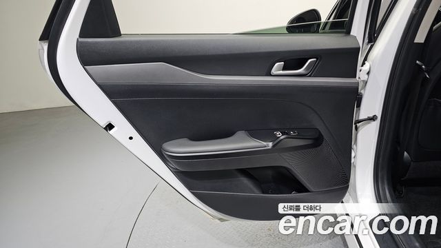 Kia K5 (III) 2.0 Prestige 2021 — фото 25