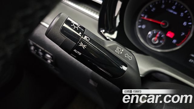 Kia K5 (III) 2.0 Prestige 2021 — фото 29