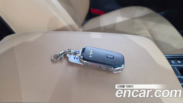 Kia Sorento (IV) Gasoline 2.5T 2WD Prestige 2022 — фото 17