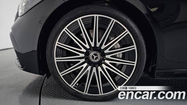 Mercedes-Benz CLE-Class (C236) CLE450 4MATIC Cabriolet 2024 — фото 5